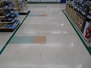 家電量販店と通販